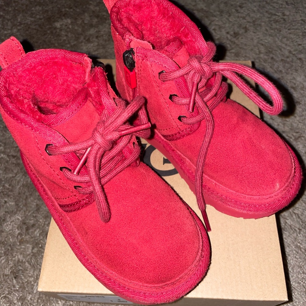 Ugg Neumel II booties